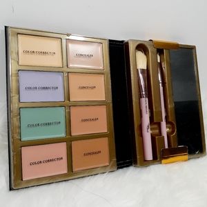 Risque Beaute Correct and Concealer Set